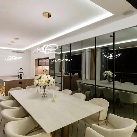 ヴィラ Spectacular Excelsior Perfect For Families, Business, Or Celebrations